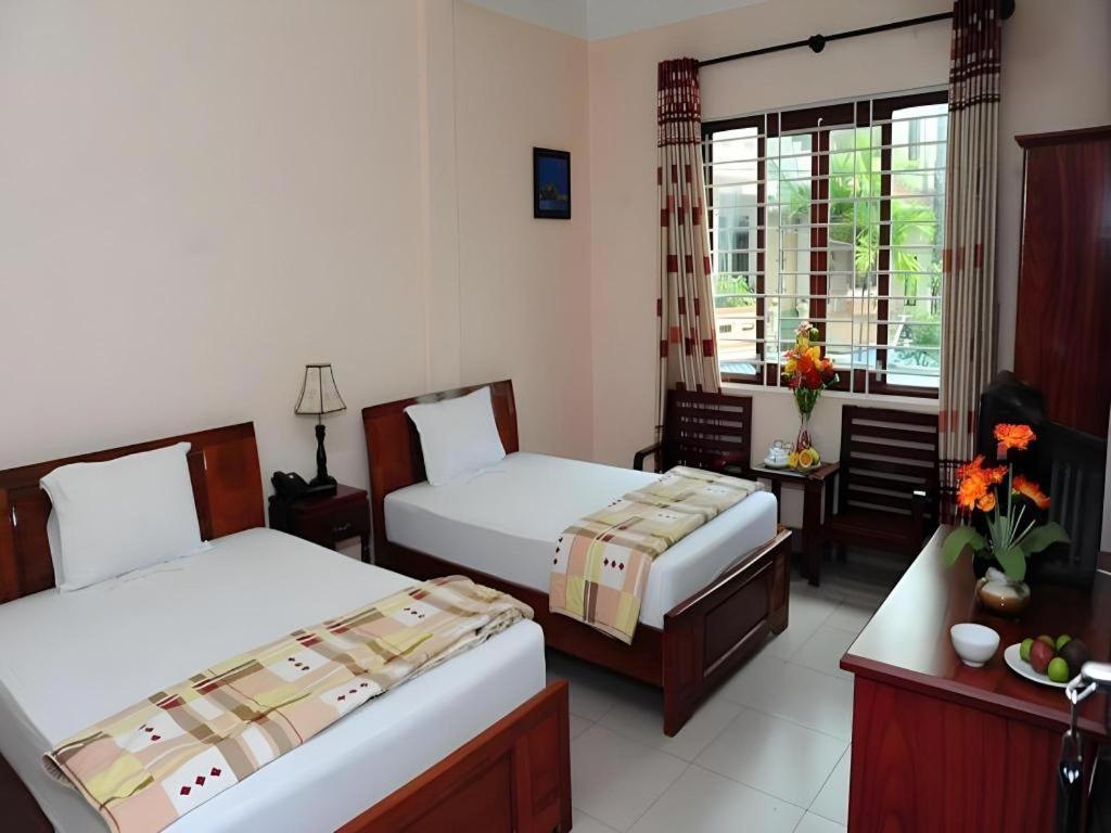 Hong Thang Hotel Hue Zewnętrze zdjęcie