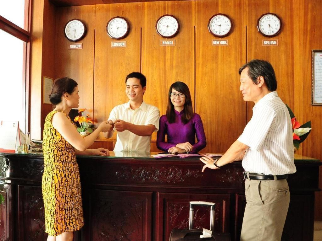 Hong Thang Hotel Hue Zewnętrze zdjęcie