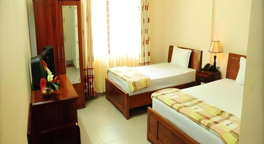 Hong Thang Hotel Hue Zewnętrze zdjęcie